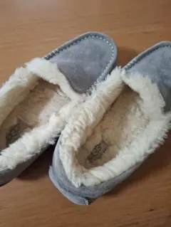 UGG　スリッポン　レディース