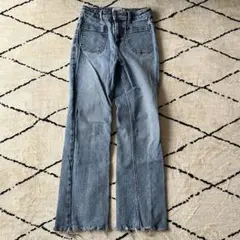 ZARA フレアデニムパンツ 切りっぱなし Sサイズ