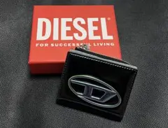 DIESEL 二つ折り財布 [エナメル]
