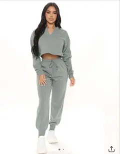 Fashion Nova クロップドスエット&ジョガーセット