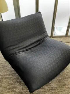 ligne roset 1人掛けカラン ジャガードブラック　リモコンポケット付き