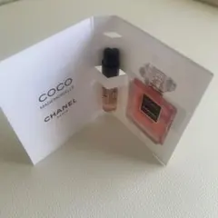 CHANEL ココ マドモアゼル クラッシュ アブソリュ 香水サンプルのサムネイル