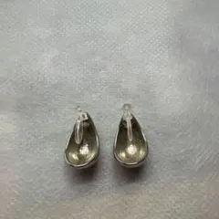 Item thumbnail for item e045eccf-4b41-4b77-abaf-8de736574caf