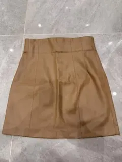 ZARA レザーミニスカート
