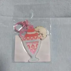 ちいかわ ラッコのシャカシャカキーホルダー(いちごパフェ)
