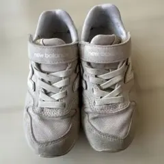 【19センチ】New Balance キッズスニーカー グレー ベルクロ