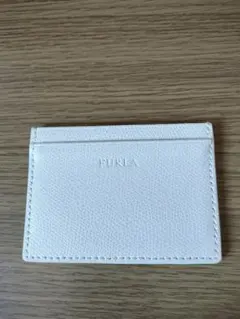 未使用品　FURLA ホワイト レザー カードケース