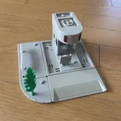 トミカタウン　交番(新旧)セット 3点(廃盤品) トミカタウン 交番(新旧)セット 3点(廃盤品) - メルカリ