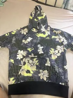 極美品】Justcavali メンズパーカー - メルカリ