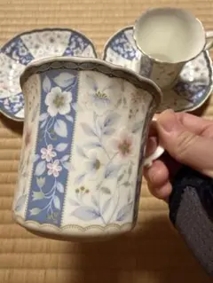 花柄 カップ＆ソーサー 2客セット　ナルミ　NARUMI