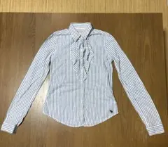 Abercrombie & Fitcブルーストライプフリル付きシャツ未使用、美品のサムネイル