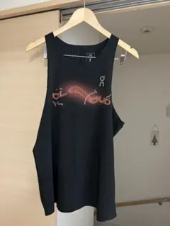 On Pace Tank サイズS ブラックのサムネイル