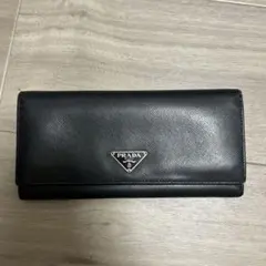 PRADA ブラック レザー 長財布