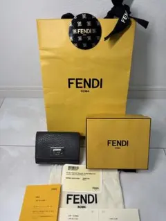 なる様専用 FENDI グレー レザー 三つ折り財布 付属品付き