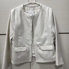 値下げ中★ホワイト ツイード　ノーカラージャケット