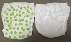 西松屋　JEFF おむつカバー リンゴ ホワイト　70～90