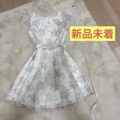 レストローズ　花柄ワンピース