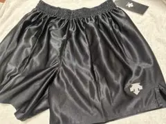 【新品タグ付き】デサント　LL XL O ハーフパンツ　ブラック　黒のサムネイル