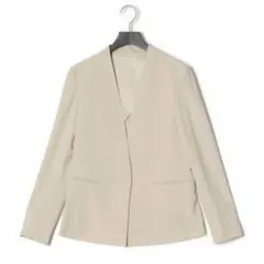 Item thumbnail for item 20c30bee-5e4e-4990-ba29-19dc83eef4f2