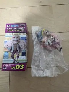 ワーコレ ドフラミンゴワールドコレクタブルフィギュア