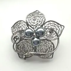 花の形 ワイヤーブローチ シルバー ブラックパールビーズ 黒真珠風 ヴィンテージ