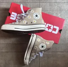 Converse 花柄刺繍 ハイカットスニーカー　デイジー　ベージュ