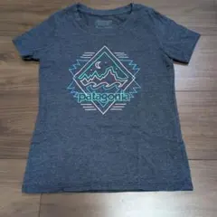 patagonia トップス