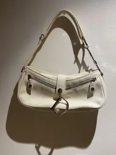 Item thumbnail for item d38fc4fd-0f0e-4f98-8a01-345bb910e659