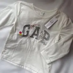 mami様専用　【新品】GAP 刺繍入り長袖カットソー 100cm