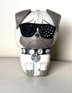 SWAROVSKI スワロフスキー キーホルダー バッグチャーム パグ犬 - メルカリ