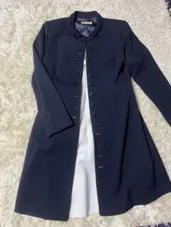 ネイビー ロングコート ボタン付き シンプル　春コート