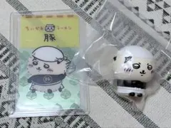 ちいかわラーメン　豚　ソフビ　特典　カード　ラッコ