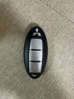 三菱 純正 スマートキー キーレスエントリー 本体のサムネイル