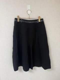 黒　フレアスカート　ベルト風　膝丈　ブラック
