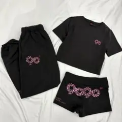 9090 スウェットパンツ、マイクロショーツ、クロップドTシャツの3点セット