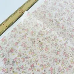 約100×45　綿レース　注意ありレース部分半分　薄いピンクの小花柄綿生地