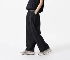 ユニクロ　ウルトラストレッチアクティブワイドパンツ　丈短め