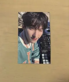 ドギョム トレカ spill the feels 来場者限定 東京 ユニバ