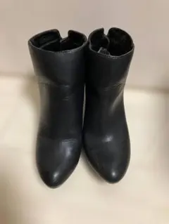 Item thumbnail for item de32dcbf-7a79-4e04-97c1-9064c16c1454