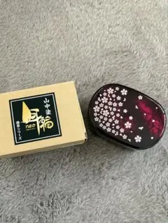 山中塗 neo 漆器シリーズ 桜柄 小判型 二段弁当箱
