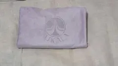 PRADA ハイビスカス柄 ヨガマットケースあり - メルカリ