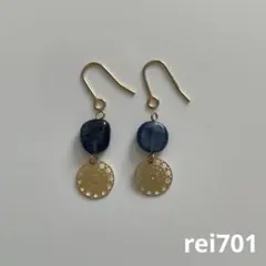 No.426 シンプル　天然石　カイヤナイト　ピアス　イヤリング