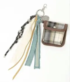 niko and… ポーチチャーム ブラウン