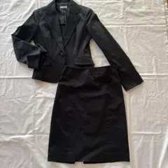 ブラックスーツセット（ジャケット・スカート）