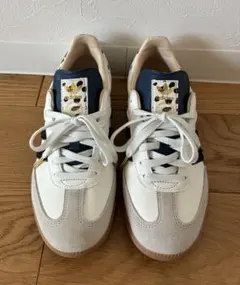 ゆ*み様 稀少☆adidas stansmith クルエラ 101匹わんちゃん - メルカリ