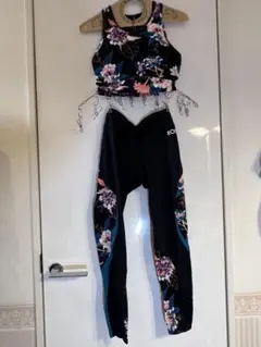 ROXY 花柄 フラワープリント ヨガウェア セット ホットヨガ　Mサイズ
