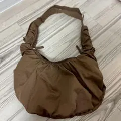 GU ダンプリングバッグ ブラウン