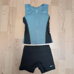 Nike スポーツ用水着 タンクトップとショートパンツセット