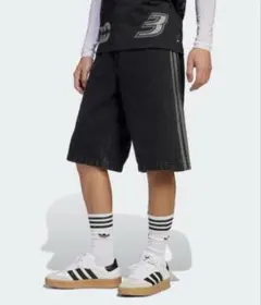 adidas デニム ハーフパンツ ブラック
