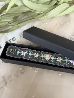 Item thumbnail for item 6d5d6665-02d5-4245-af8e-e7c4cd94bf63